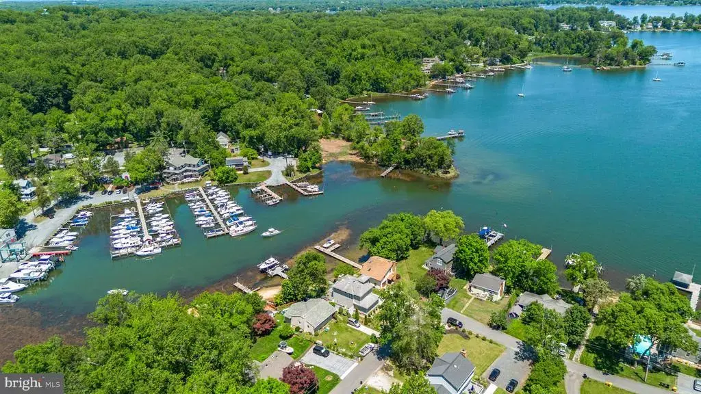 993 Round Bay Rd, CROWNSVILLE