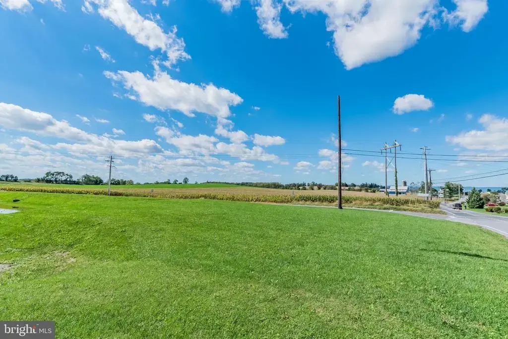 2 Mcculloch Rd, SHIPPENSBURG