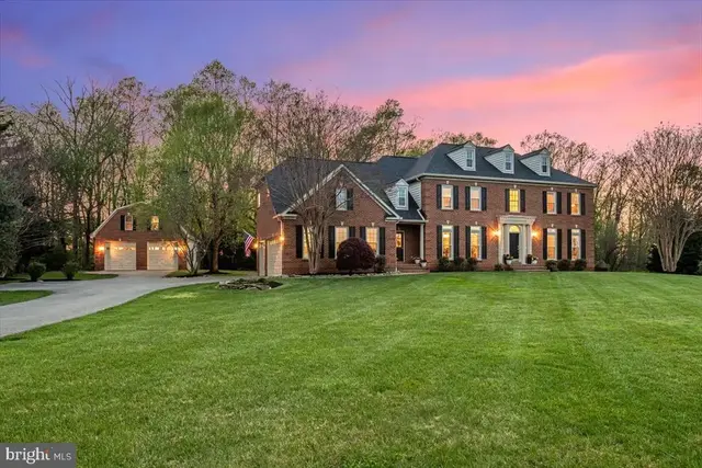 9653 Watkins Rd, Gaithersburg