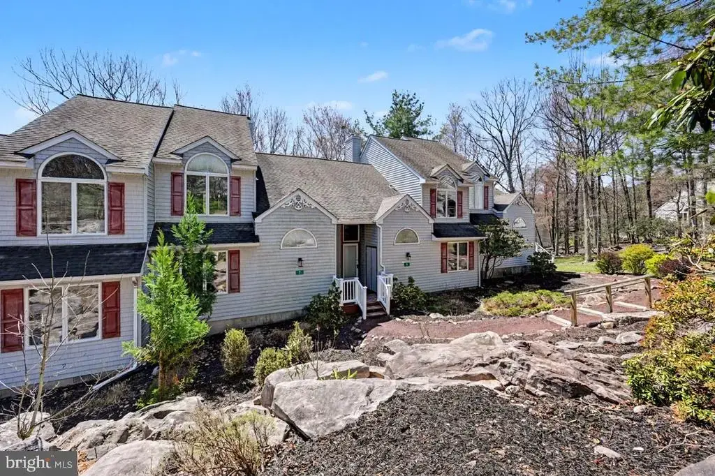 5 Beachwood Ct, LAKE HARMONY
