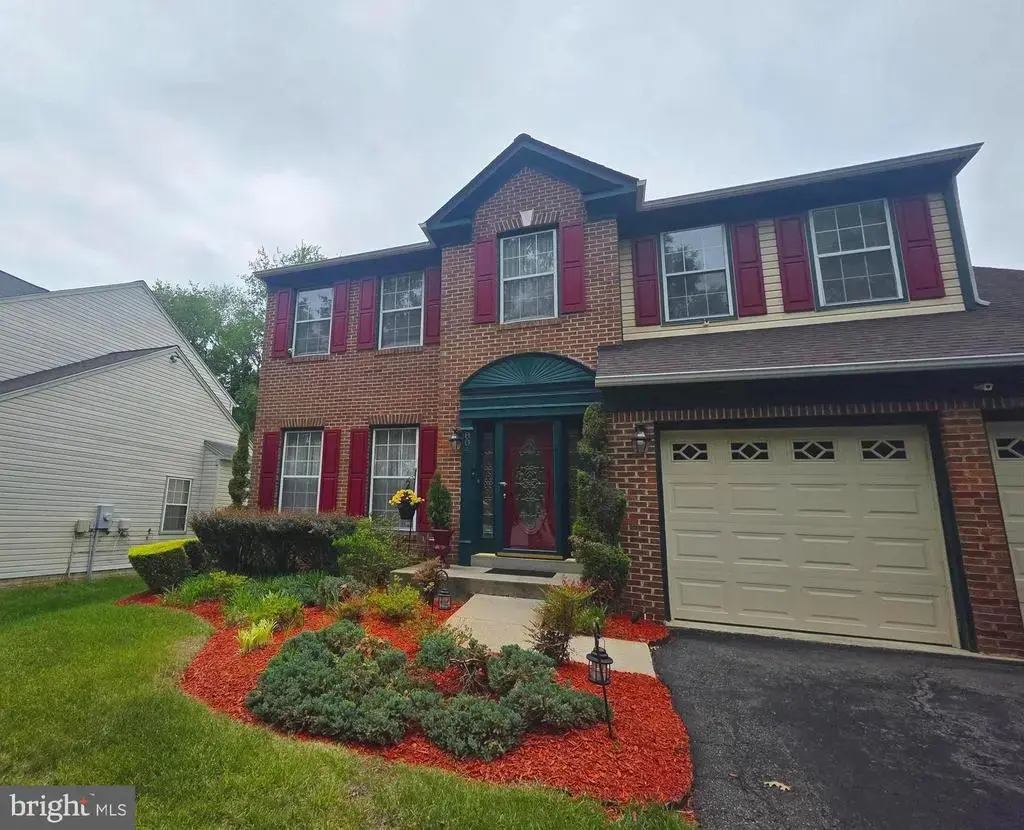 804 Falls Lake Dr, BOWIE