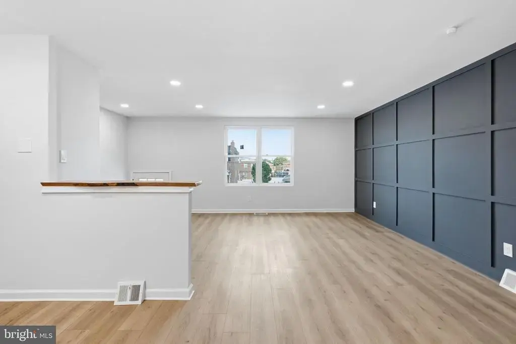 11112 Dora Dr, PHILADELPHIA