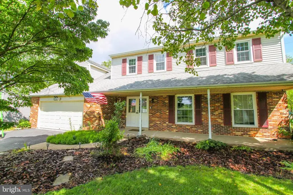 126 Pennswood Dr, NEWTOWN