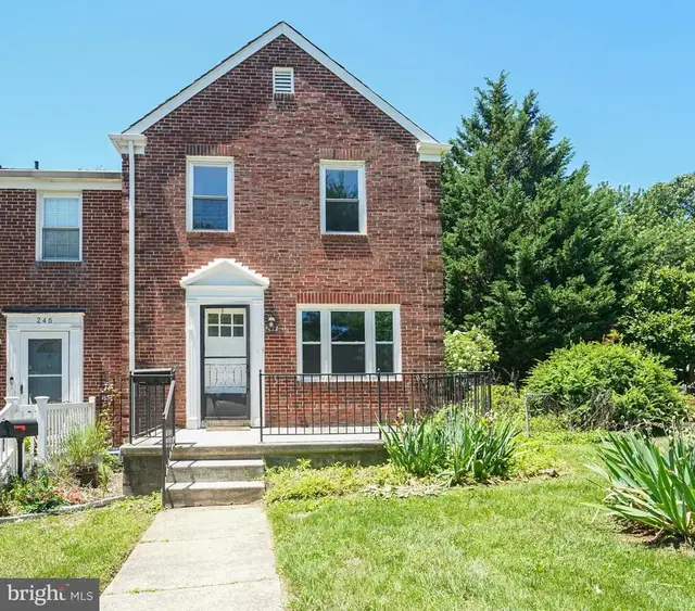 244 Blakeney Rd, Catonsville