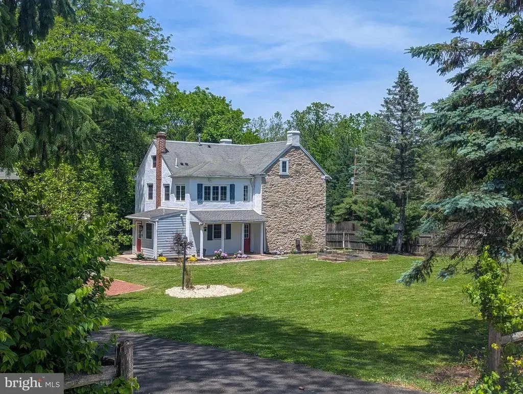 1390 Cinnamon Dr, FORT WASHINGTON