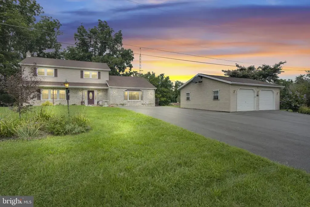 21 Loree Lane, SHIPPENSBURG