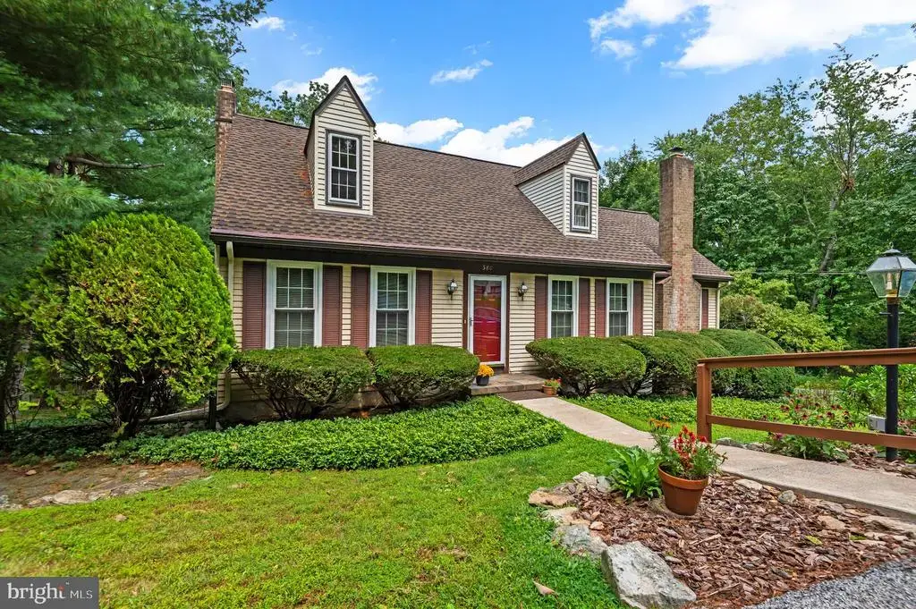 580 Well Dr, NEW FREEDOM