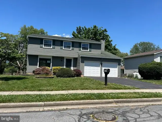 1837 Lawnview Dr, Frederick
