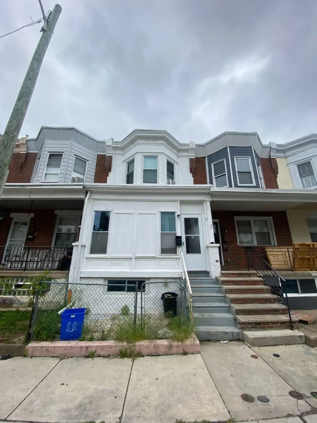 2111 S Shields, PHILADELPHIA