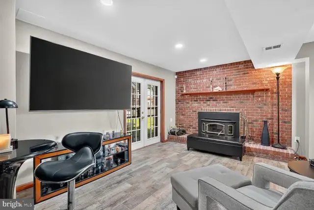 905 New Orchard Pl, Upper Marlboro