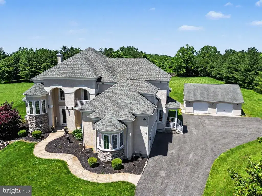 627 Doctor Miller Rd, NORTH EAST
