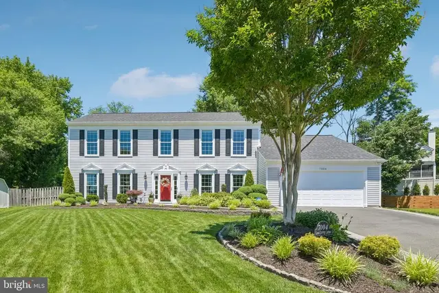 7004 Green Spring Ln, Alexandria