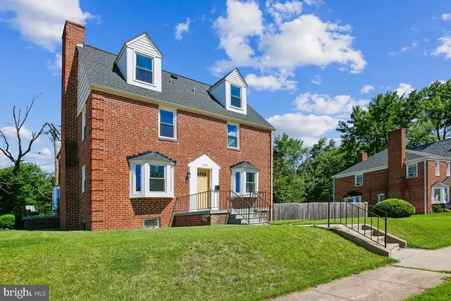4818 Lindsay Rd, Baltimore