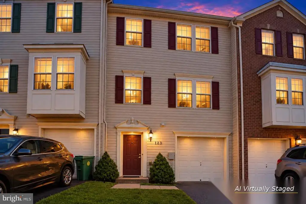 723 Olive Wood Ln, BALTIMORE