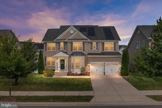 512 Whinstone Dr, Reisterstown