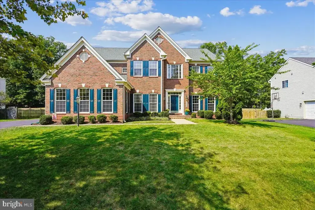 22487 Pine Top Ct, ASHBURN