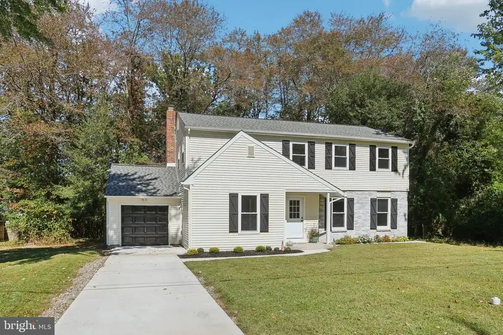 37 Osage Tr., MEDFORD LAKES