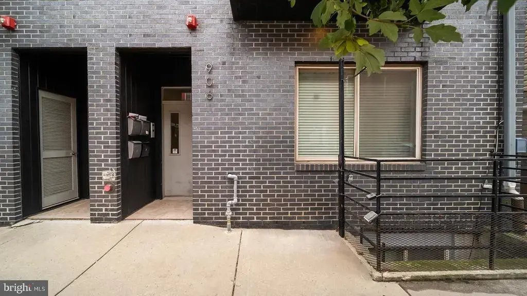 906 N 16th St #3r, PHILADELPHIA