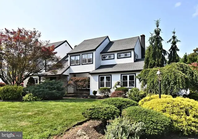 1601 Clark Dr, Yardley