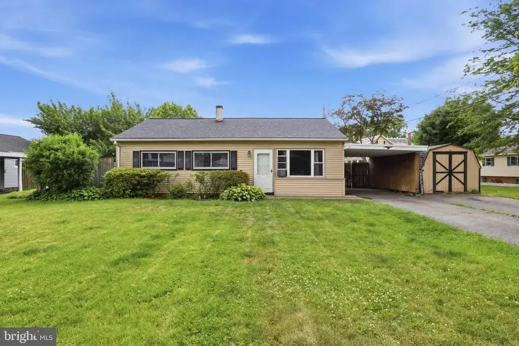 4 Conoy Rd, LANDISVILLE