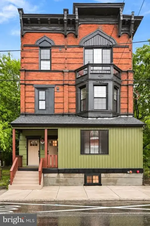 3206 W Dauphin St, Philadelphia