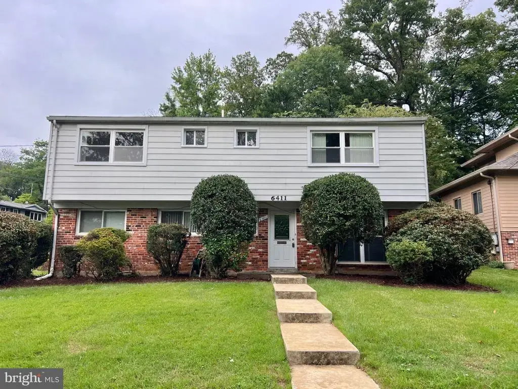 6411 E Halbert Rd, BETHESDA