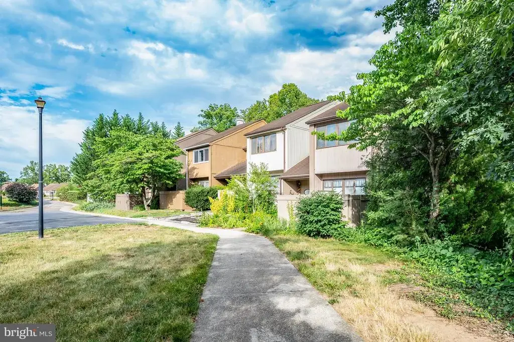 15389 Grist Mill Ter, WOODBRIDGE