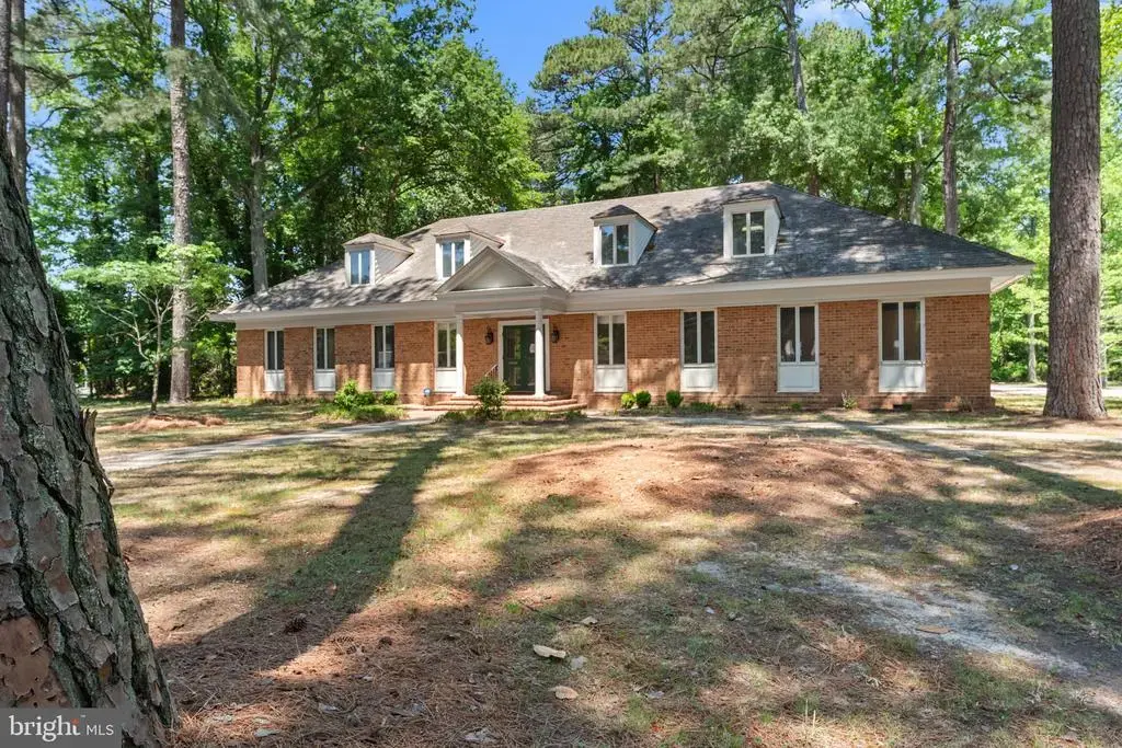 678 Rappahannock Dr, WHITE STONE