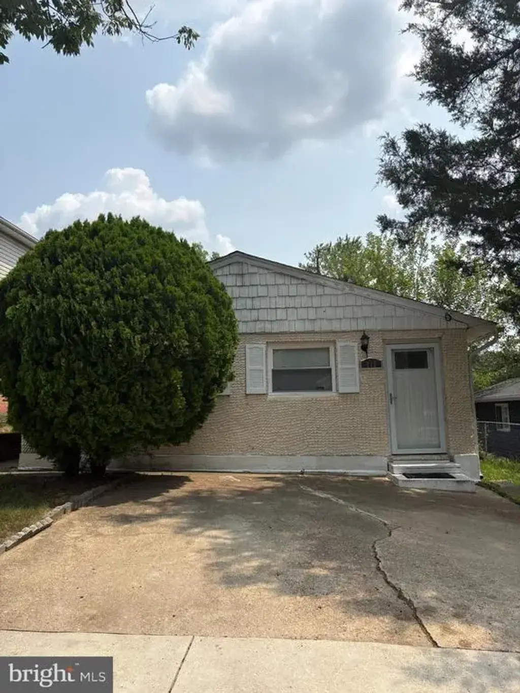 411 Carmody Hills Dr, CAPITOL HEIGHTS