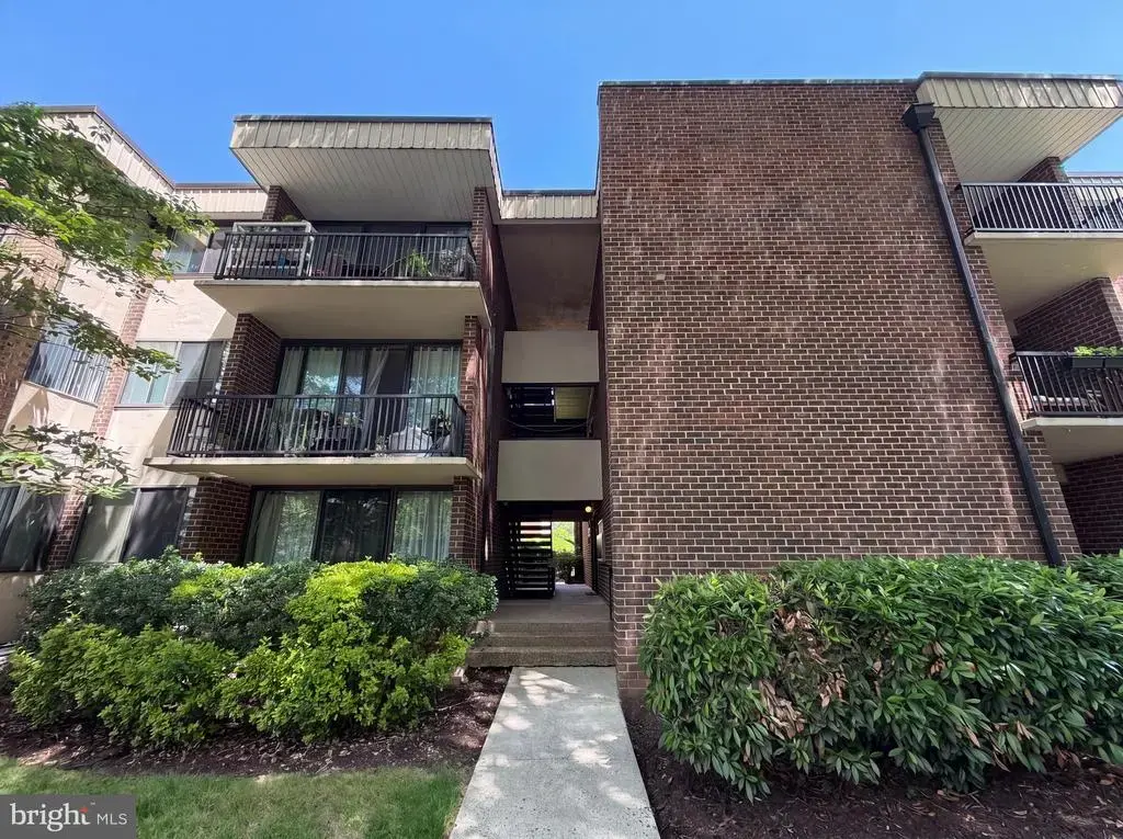 9907 Blundon Dr #302, SILVER SPRING