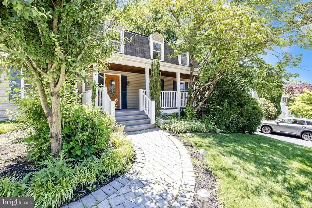 10112 Durango Dr, DAMASCUS