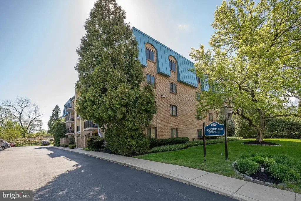 260 W Montgomery Ave #304, HAVERFORD