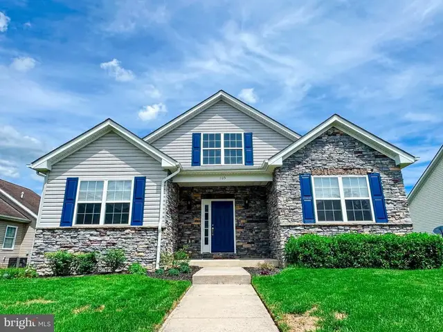 105 Heartwood Dr, Frostburg