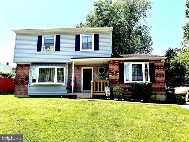 8 Edgebrooke Way, Newark