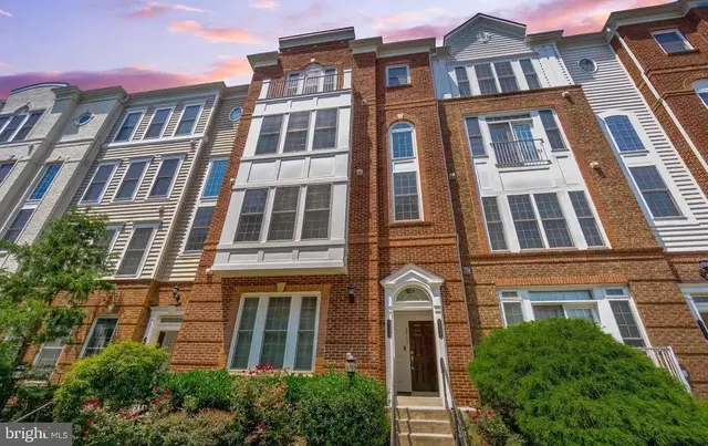 2337 Brookmoor Ln, Woodbridge