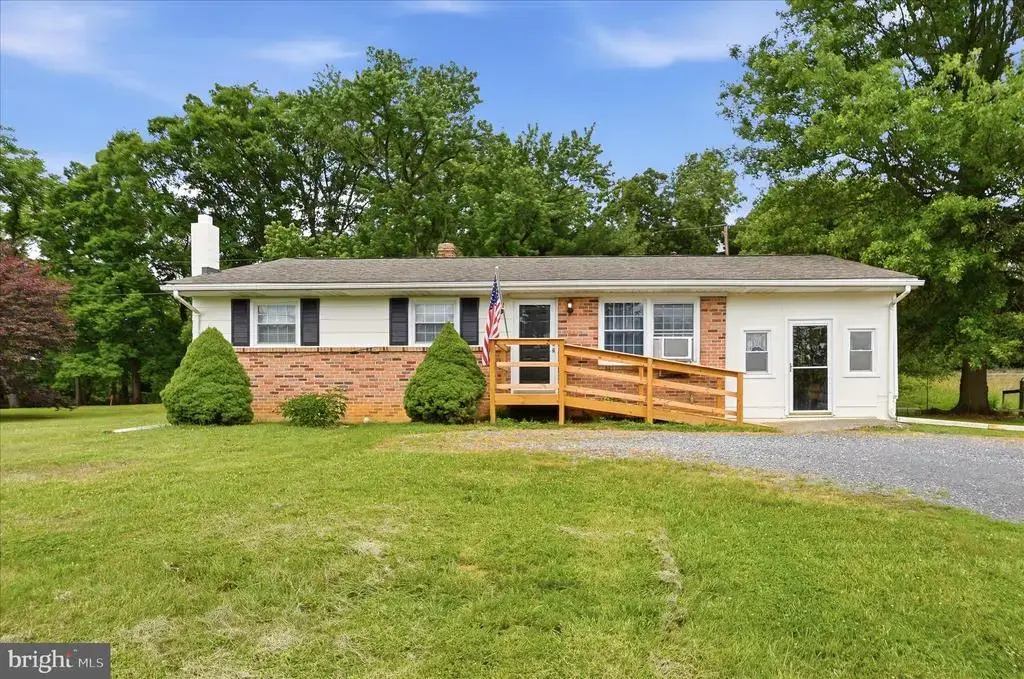 12394 Lord Fairfax Hwy, BOYCE