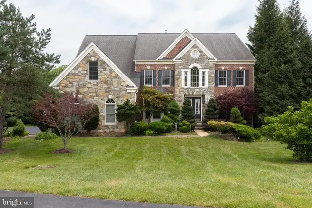 19336 Cypress Hill Way, Gaithersburg