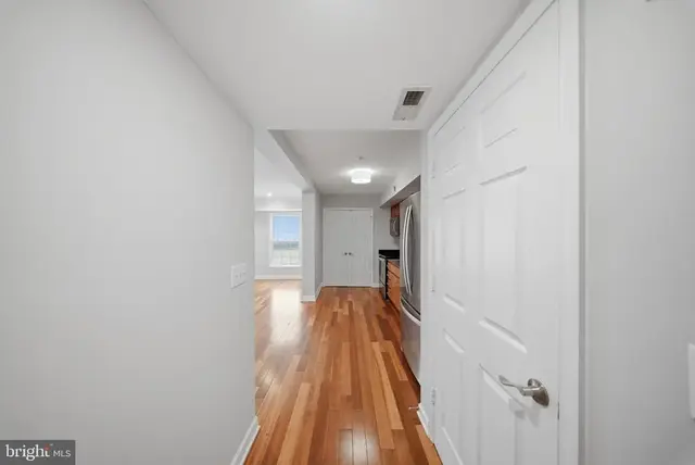 5414 1st Pl Nw #202, Washington