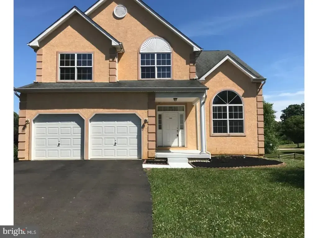 1933 Saxon Dr, FEASTERVILLE TREVOSE