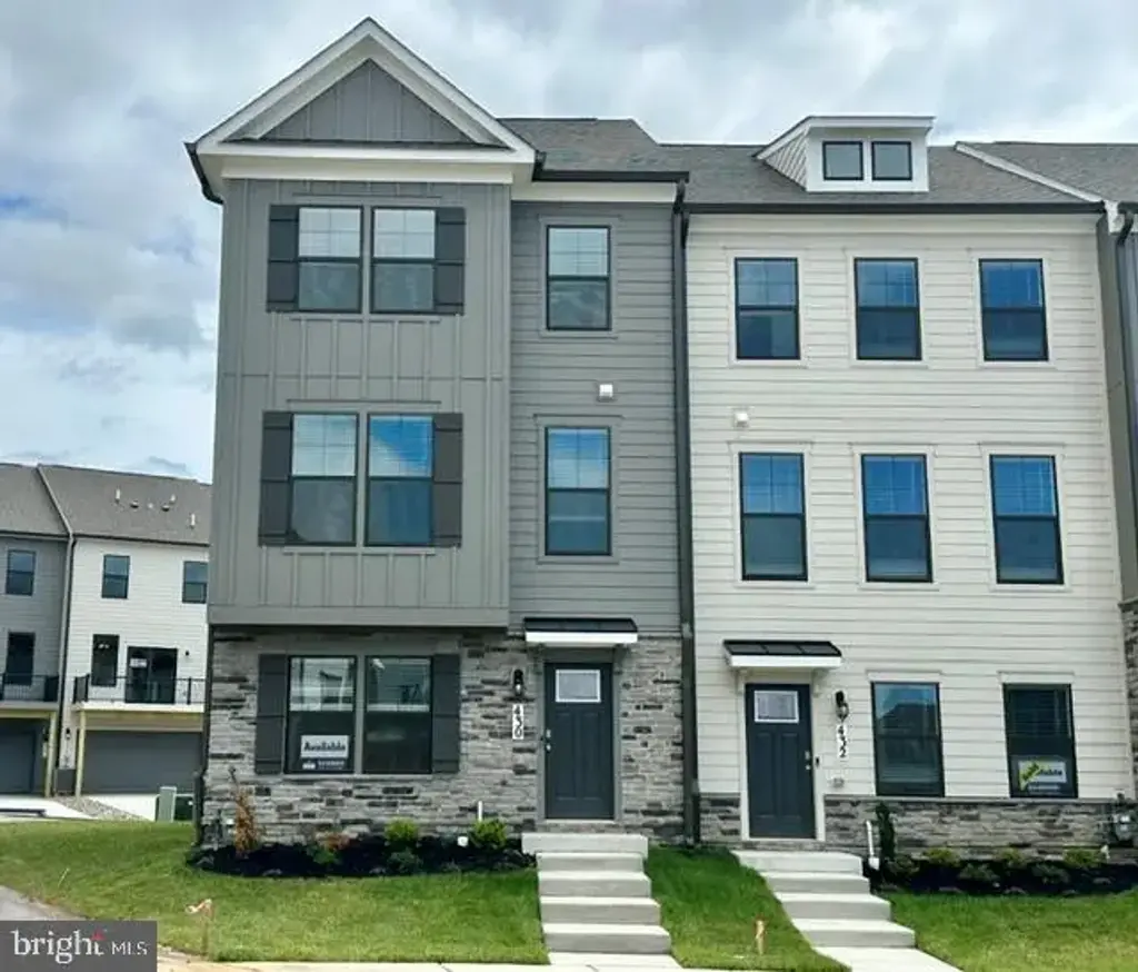 430 Ensemble Way, FREDERICK