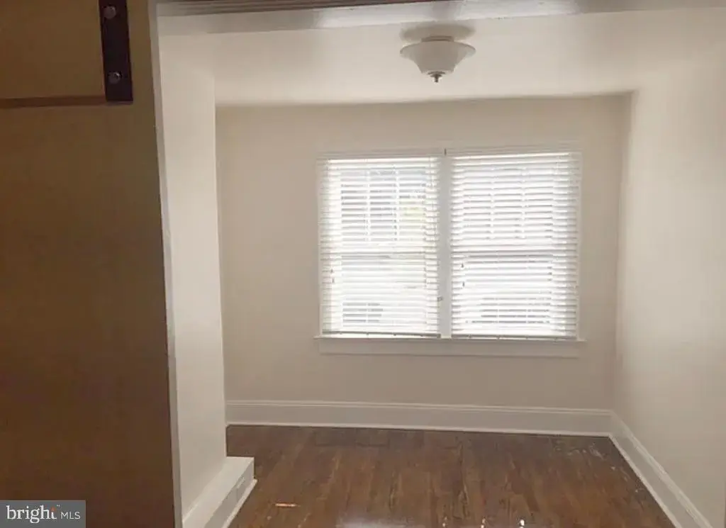 4 W Cork St #1, WINCHESTER