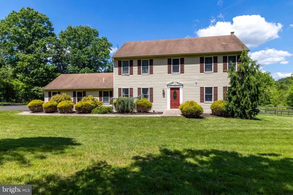 9 Middle Rd, PERKASIE