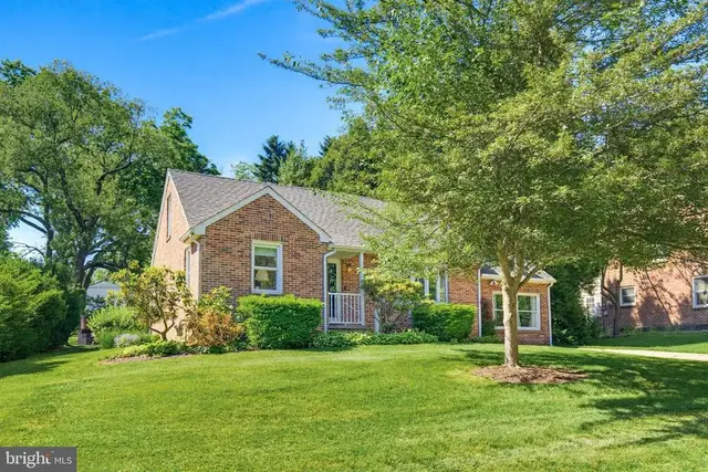 459 Waters Rd, York