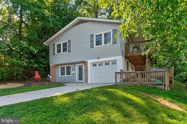 2422 Parkway, Cheverly