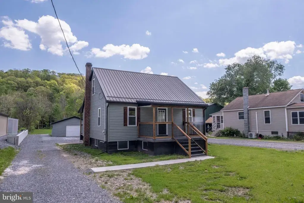 10475 Fairgrounds Rd, HUNTINGDON