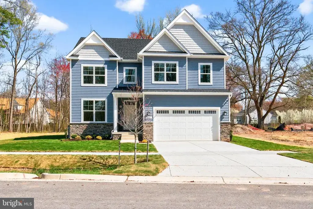 1210 Parish Hill Ln, SEVERN