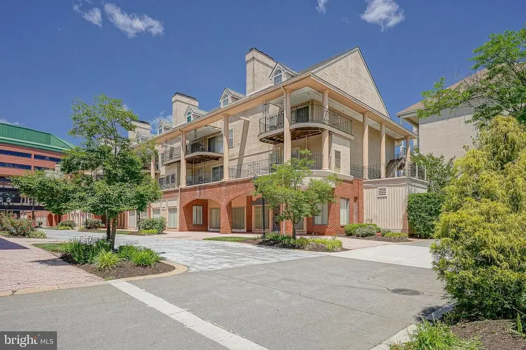 4036 Main St, VOORHEES