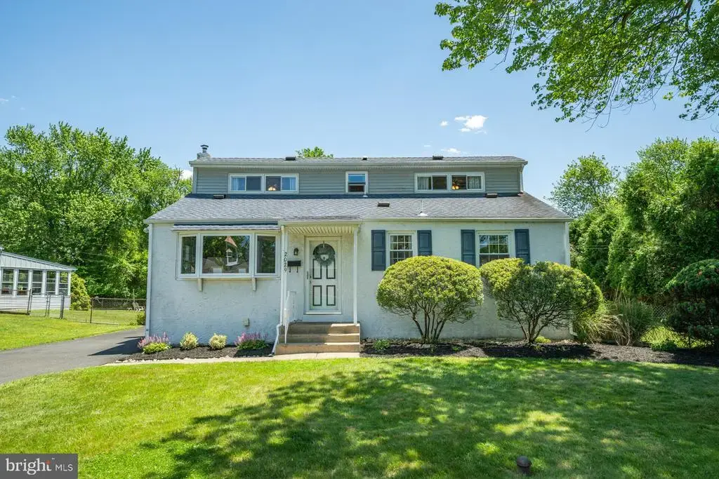 2029 Terrace Dr, FEASTERVILLE TREVOSE
