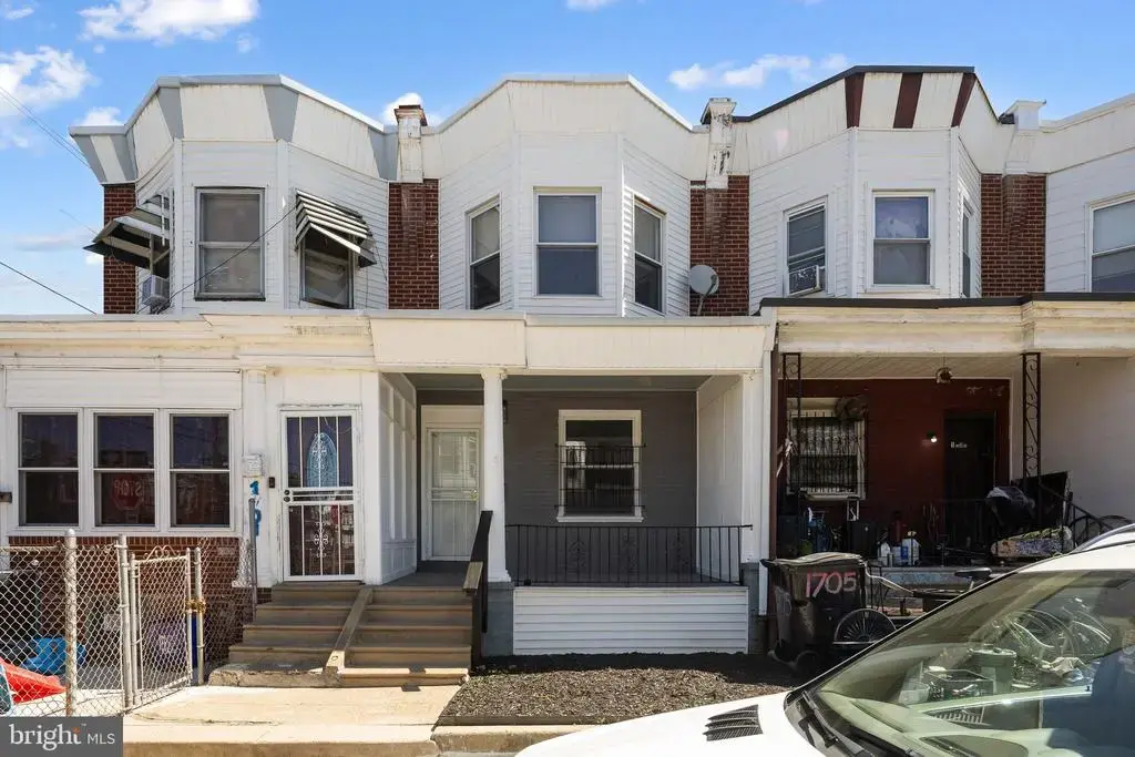 1703 S Conestoga St, PHILADELPHIA