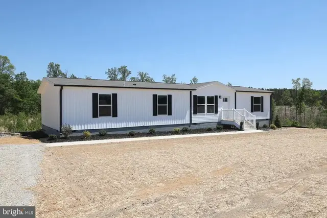 355 Moorefield Rd, Mineral